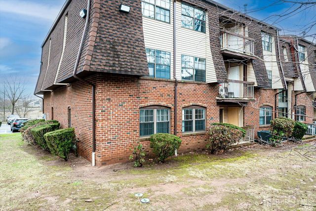 1608 Green Hollow Drive, Iselin, NJ 08830