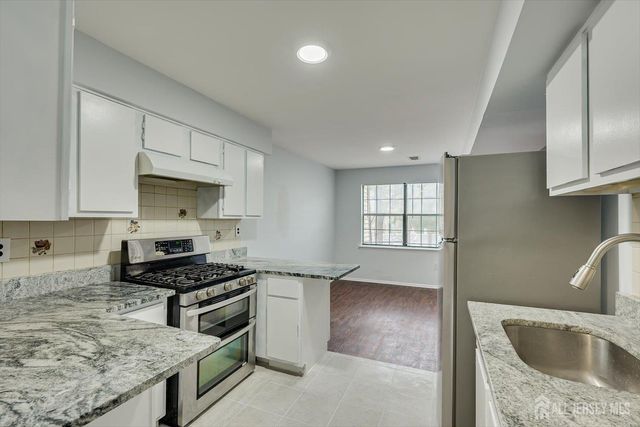 1608 Green Hollow Drive, Iselin, NJ 08830