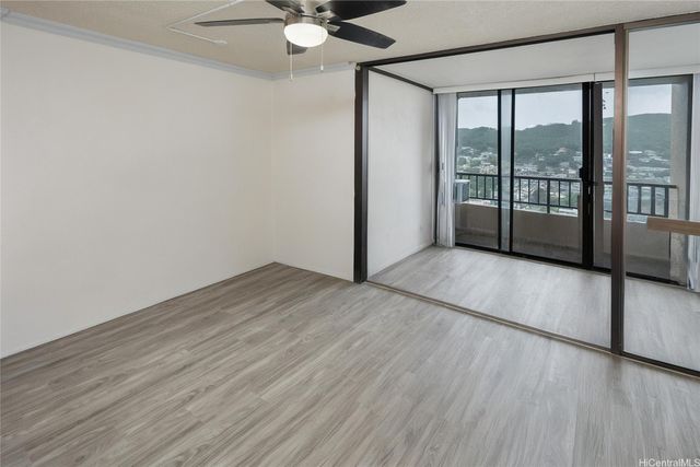 55 S Judd Street 2004, Honolulu, HI 96817