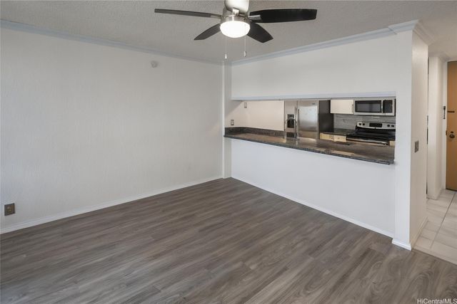 55 S Judd Street 2004, Honolulu, HI 96817