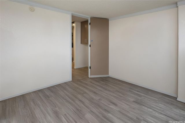 55 S Judd Street 2004, Honolulu, HI 96817