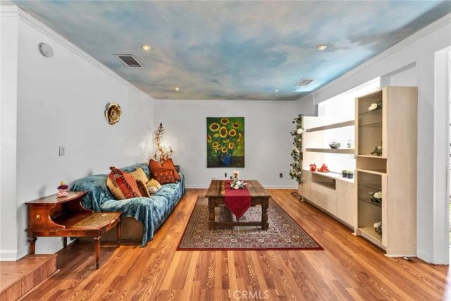 332 N 5th street, Burbank, CA 91501