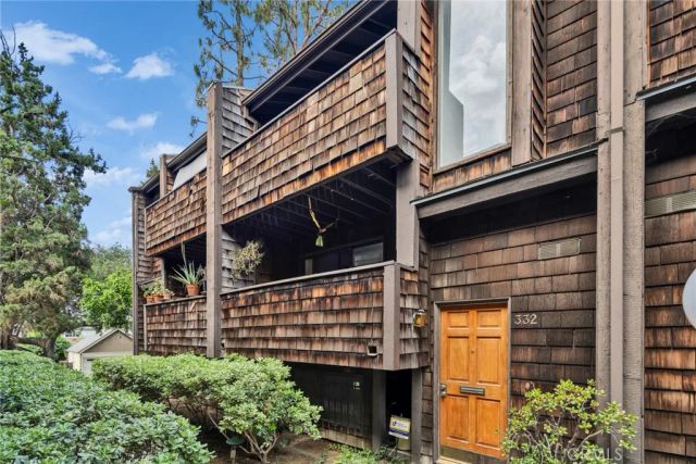 332 N 5th street, Burbank, CA 91501