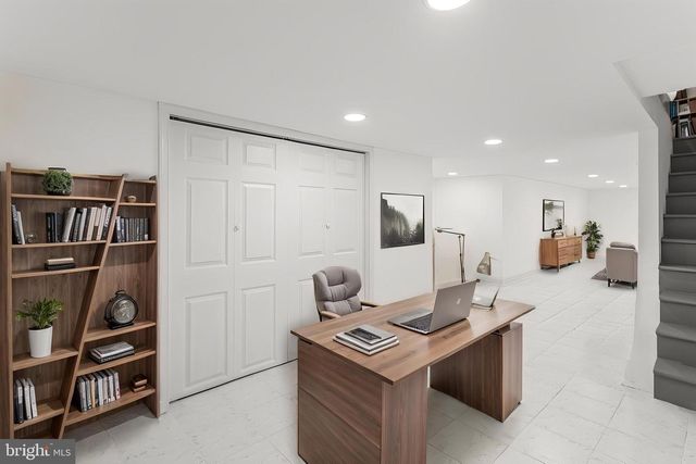 2235 TASKER ST, Philadelphia, PA 19145