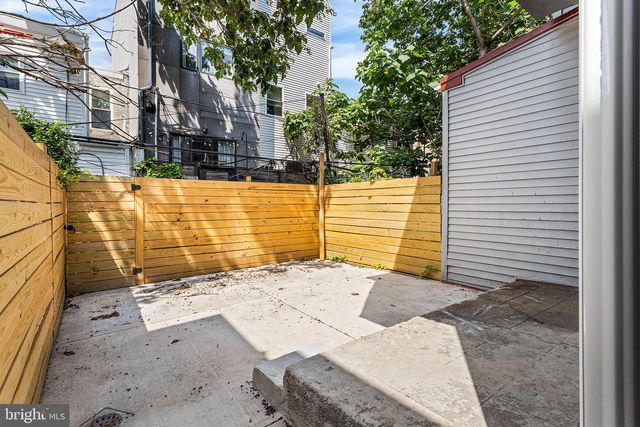 2235 TASKER ST, Philadelphia, PA 19145