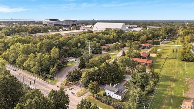 5436 Big Tree Road, Orchard Park, NY 14127