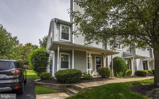 11 EATON CT #132, Newtown, PA 18940