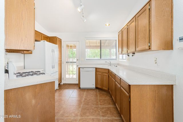 3361 GOLDEN EAGLE Drive, Sierra Vista, AZ 85650