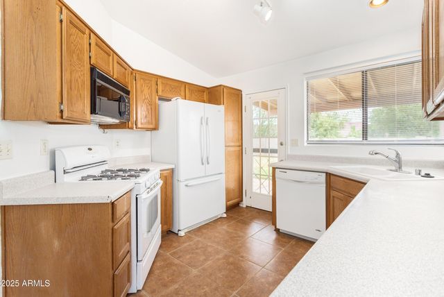 3361 GOLDEN EAGLE Drive, Sierra Vista, AZ 85650