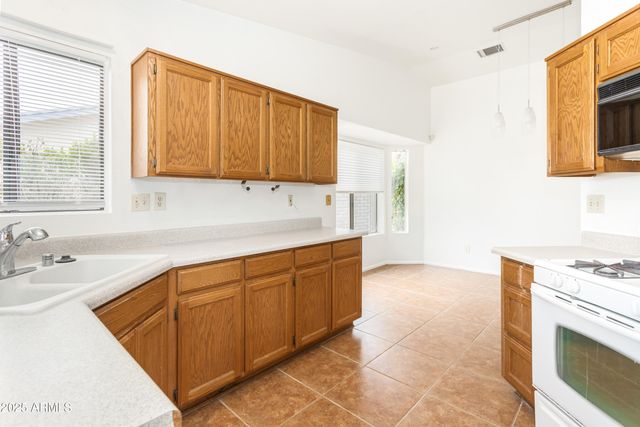 3361 GOLDEN EAGLE Drive, Sierra Vista, AZ 85650