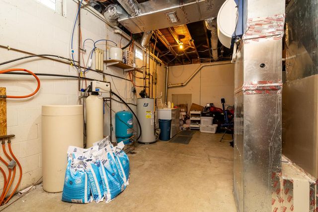 9550 Heimberger Road NW, Baltimore, OH 43105