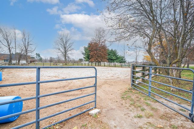 9550 Heimberger Road NW, Baltimore, OH 43105