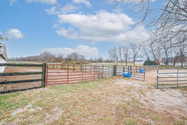 9550 Heimberger Road NW, Baltimore, OH 43105