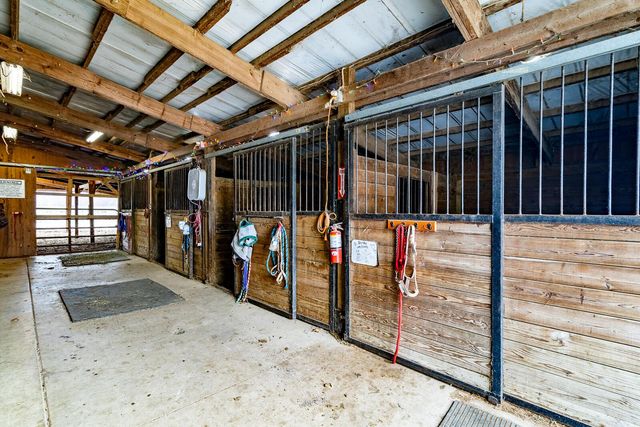 9550 Heimberger Road NW, Baltimore, OH 43105