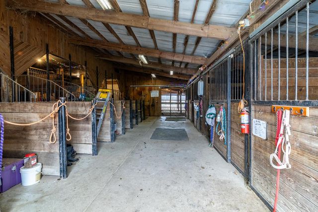 9550 Heimberger Road NW, Baltimore, OH 43105