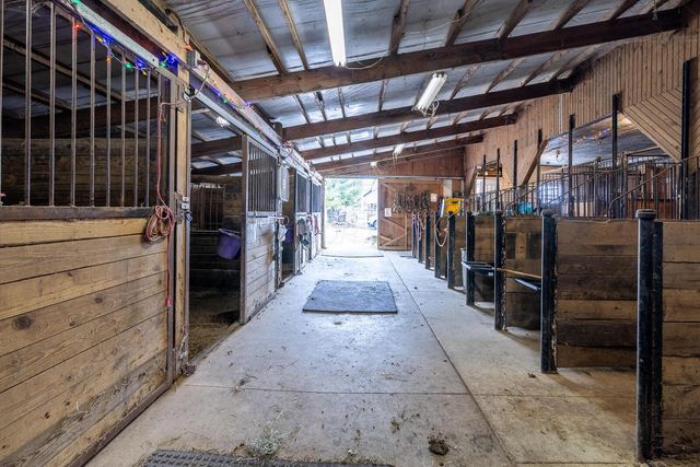 9550 Heimberger Road NW, Baltimore, OH 43105