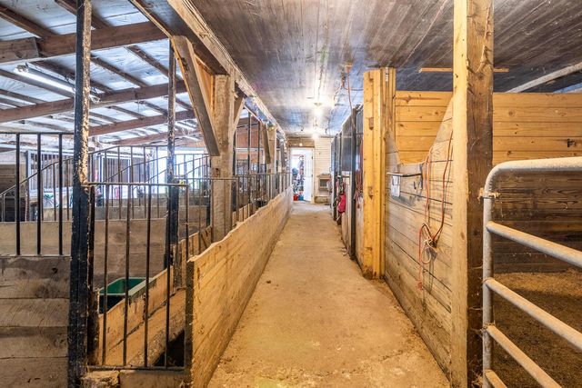 9550 Heimberger Road NW, Baltimore, OH 43105