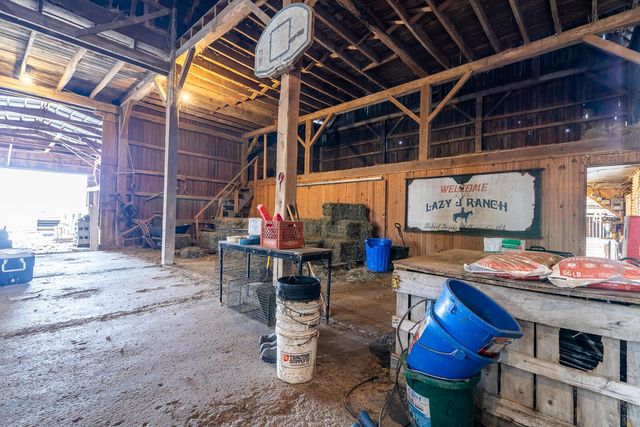 9550 Heimberger Road NW, Baltimore, OH 43105