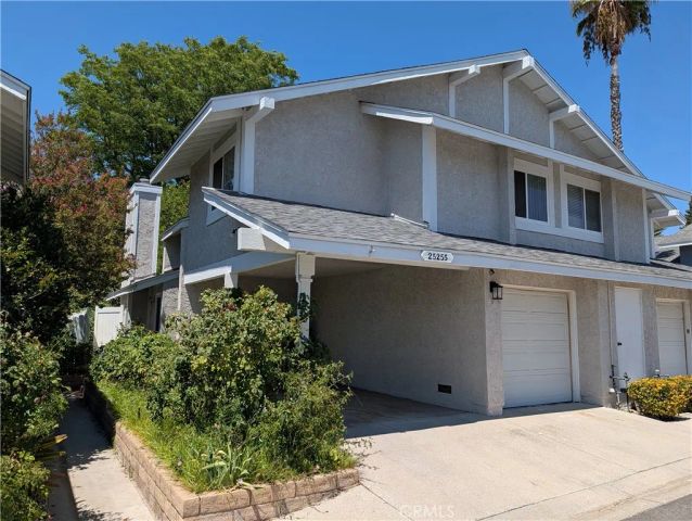 25255 Avenida Dorena, Newhall, CA 91321