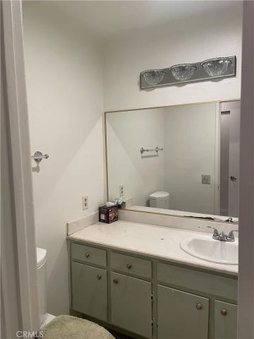 25255 Avenida Dorena, Newhall, CA 91321