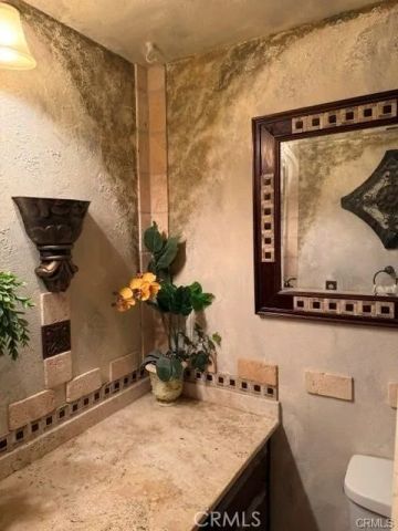 25255 Avenida Dorena, Newhall, CA 91321