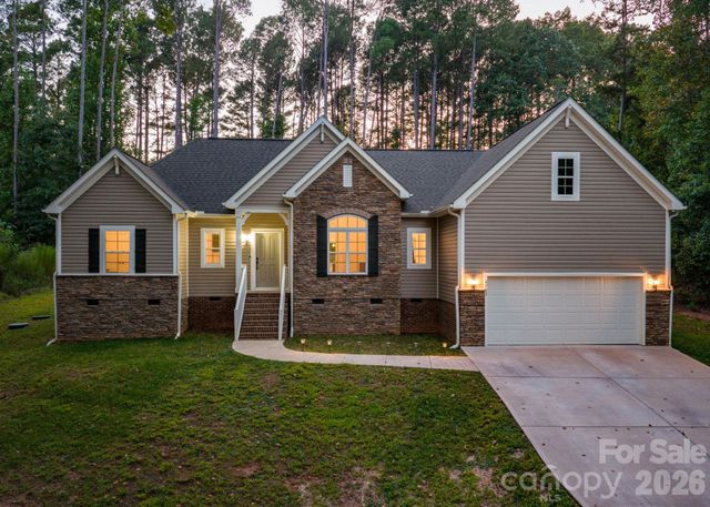 4903 Rio De Luna None, Hickory, NC 28601