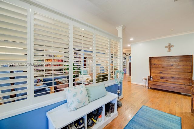 3660 N 53rd Ave, Hollywood, FL 33021