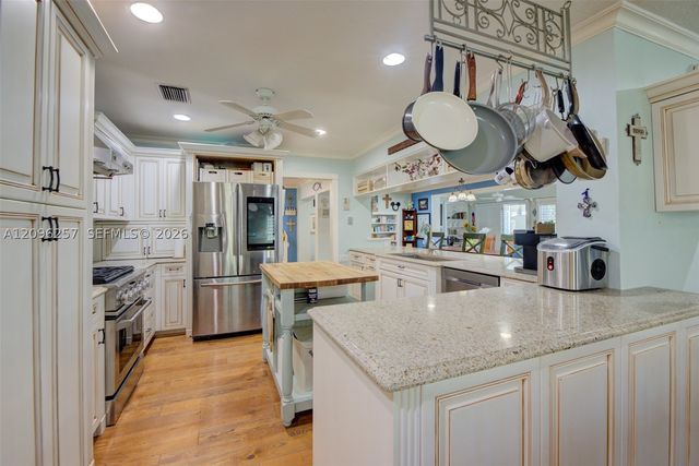 3660 N 53rd Ave, Hollywood, FL 33021