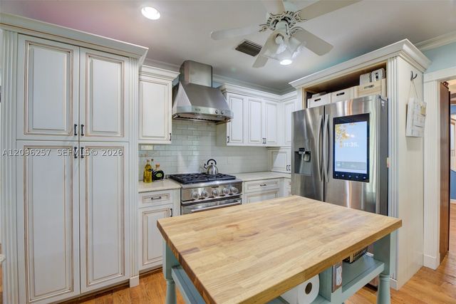 3660 N 53rd Ave, Hollywood, FL 33021