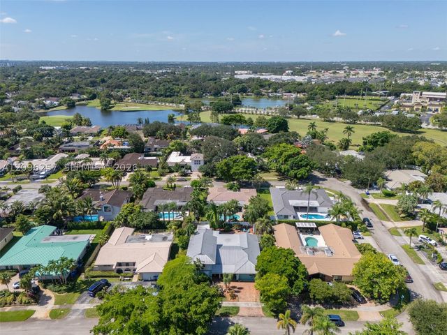3660 N 53rd Ave, Hollywood, FL 33021