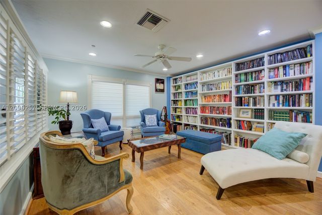 3660 N 53rd Ave, Hollywood, FL 33021