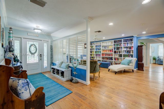 3660 N 53rd Ave, Hollywood, FL 33021