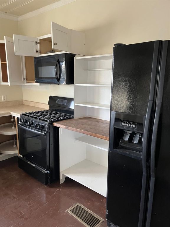 Image 22 of property listing at 2145 Dairy Avenue # A, Corcoran, CA 93212