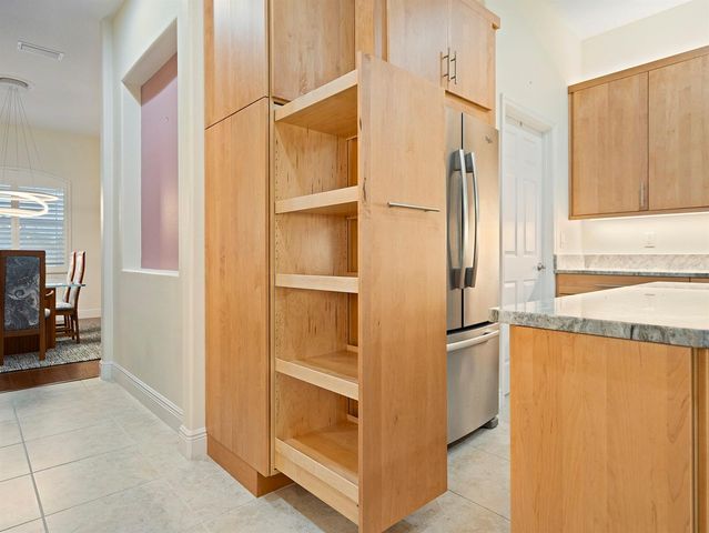 8348 BRIDGEPORT BAY CIRCLE, Mount Dora, FL 32757