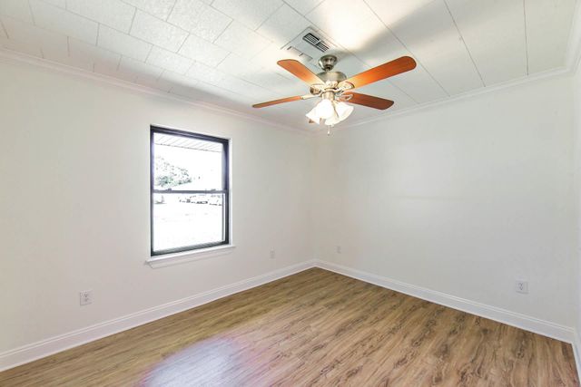 305 St Bernard St, Thibodaux, LA 70301