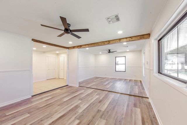 305 St Bernard St, Thibodaux, LA 70301