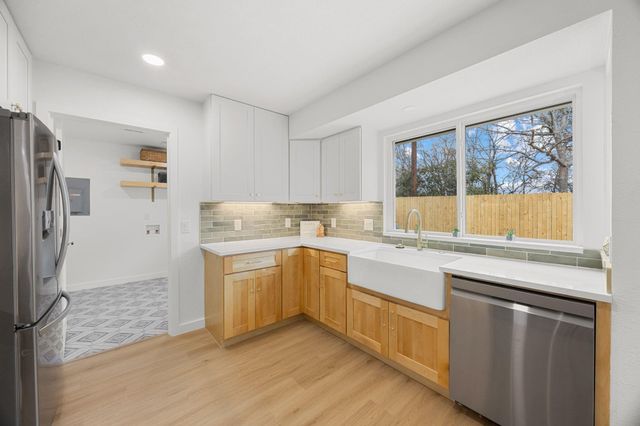 11815 Eubank DR, Austin, TX 78758