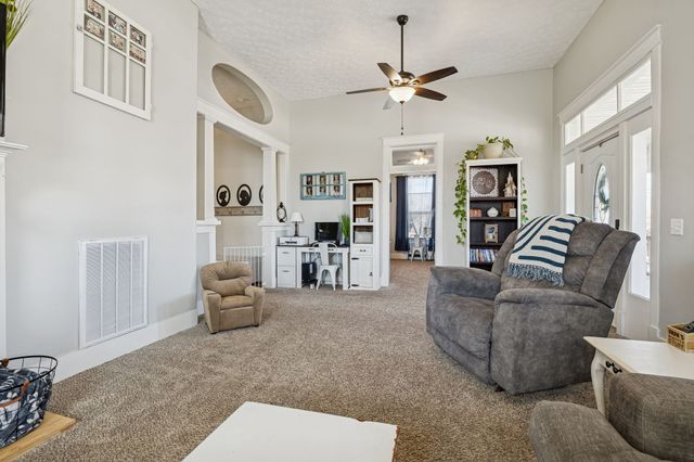 15 Switchboard Rd, Brush Creek, TN 38547