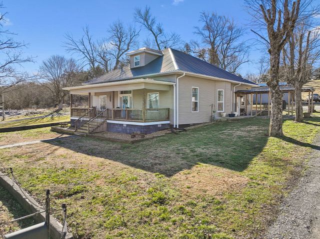 15 Switchboard Rd, Brush Creek, TN 38547