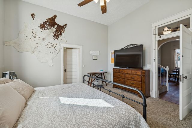 15 Switchboard Rd, Brush Creek, TN 38547