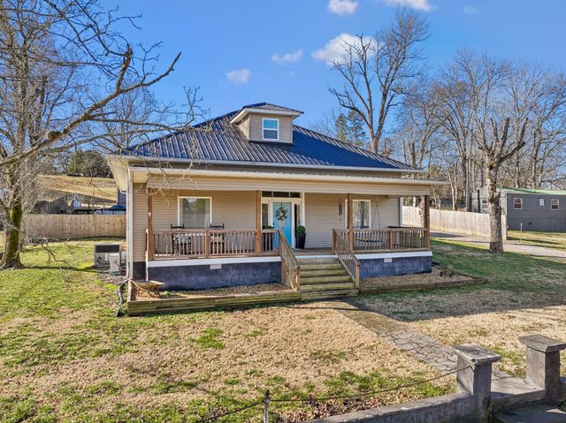 15 Switchboard Rd, Brush Creek, TN 38547