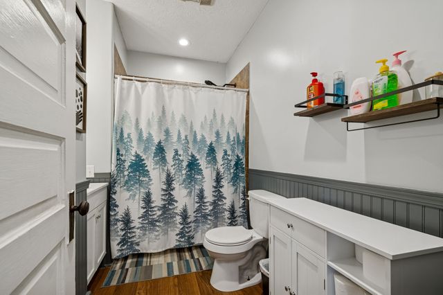 15 Switchboard Rd, Brush Creek, TN 38547