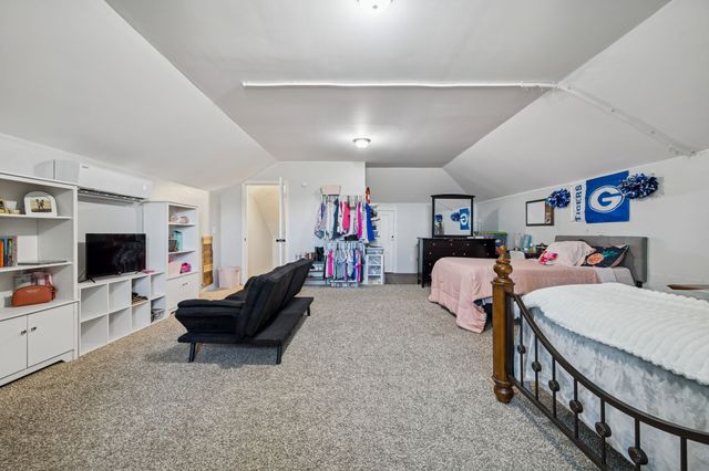 15 Switchboard Rd, Brush Creek, TN 38547