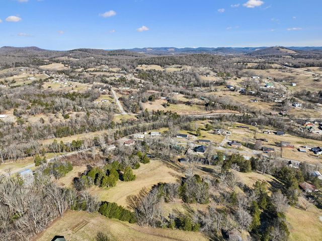 15 Switchboard Rd, Brush Creek, TN 38547