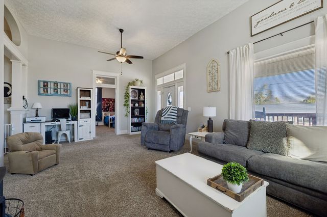 15 Switchboard Rd, Brush Creek, TN 38547