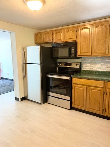 153 Commercial St 5, Braintree, MA 02184