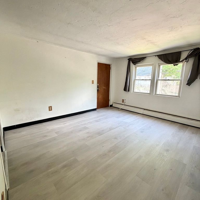 153 Commercial St 5, Braintree, MA 02184