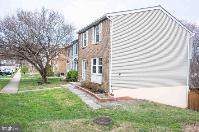 5569 CAITHNESS CT, Fairfax, VA 22032