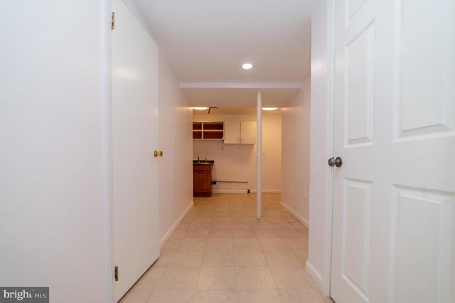 5569 CAITHNESS CT, Fairfax, VA 22032