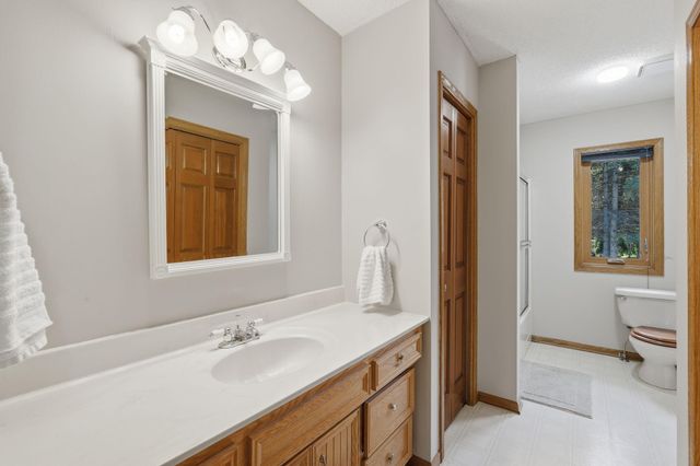1364 Chatterton Court, Eagan, MN 55123